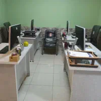 اجاره میز کار مجهز به کامپیوتر Apple