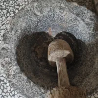 یانه قدیمی|کلکسیون اشیاء عتیقه|اصفهان, کوی گلزار|دیوار