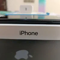 آیفون se 2020 128GB|موبایل|کرج, فاز ۳ مهرشهر|دیوار