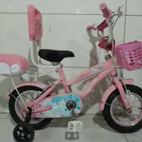 دوچرخه سایز ۱۲برند معروف راکی رنگ خاص صورتی استوک