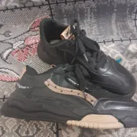 کفش اسپورت ۴۰۰تومن|کیف، کفش، کمربند|یزد, |دیوار