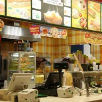 مغازه ۲۰ متری بر اصلی اندرزگو فقط به فست فود برند