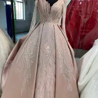 لباس عروس در حد نو و استفاده نشده