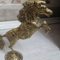 مجسمه برنجی