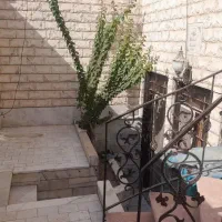 بر دوم خامیرکبیر/۹۰متری/۲خواب/گلخانهای/تمیز