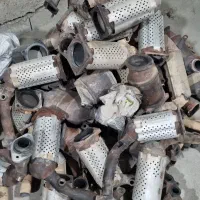 خریدارکاتالیزور و خاک کاتالیزور