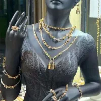 مانکن و استند حرفه ای و ترند طلا و جواهر