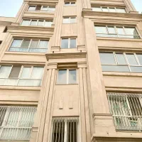 قیطریه پارک ۱۳۷ متر ۳ خواب فرعی دنج
