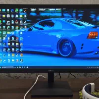 فروش دو عدد مانیتور LG