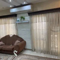 پرده همراه با کتیبه