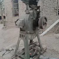 اسیاب صنعتی ادویجات مخصوص ارد و غیره ....|خردکن، آسیاب، غذاساز|شیراز, جمهوری|دیوار