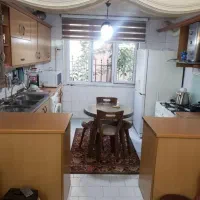 ۴۹ متر / خوش نقشه / پارکینگ و انباری