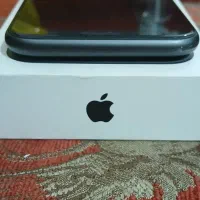 ایفون 11نرمال بسیار تمیز بدون بازشدگی|موبایل|جیرفت, |دیوار