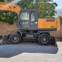 بیل مکانیکی هیوندا۲۰۰ خط ۷ لاستیکی مدل ۲۰۰۹