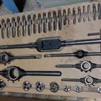 قلاویز|ابزارآلات|تهران, شمشیری|دیوار