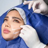 منشی کلینیک زیبایی