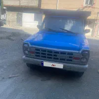 نیسان وانت مدل۸۲