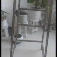 چهارپایه فلزی سالن ومحکم