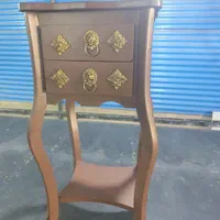 میز تلفن قهوه‌ای