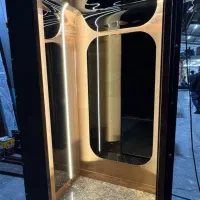 کارگر جوشکار خم کار (آشنا به کابین سازی آسانسور)