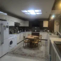 آپارتمان ۱۵۰ متر طبقه ۵ فول نزدیک به وکیل اباد