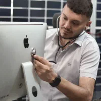 خدمات کامپیوتر، اینترنت و شبکه در محل مشتری