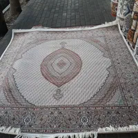 فرش ماهی‌مرینوس ۱۰۰۰شانه متر ‌۲×۲/۵متر کرم‌ خوی|فرش|تبریز, |دیوار