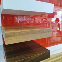 شلف دیواری MDF هشت میل شرکتی با تحمل وزن بالا