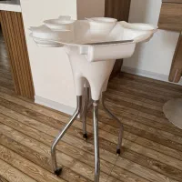 تجهیزات سالن زیبایی بسیار نو و تمیز با قیمت مناسب|آرایشگاه و سالن‌های زیبایی|سمنان, |دیوار