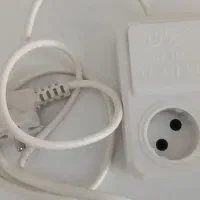 محافظ برق دو راهی