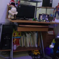 میزکامپیوتروتحریرومیزکار