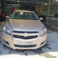 نیروی کار خانم و آقا در کارواش