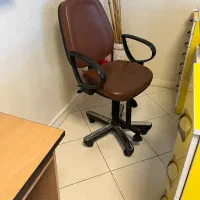 میز وصندلی اداری