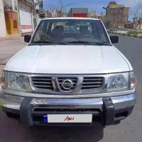 نیسان پیکاپ دوکابین۱۳۸۹
