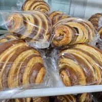 به یک بازاریاب نیازمندیم جهت شیرینی ودونات ودسر|استخدام بازاریابی و فروش|اصفهان, کشاورزی|دیوار