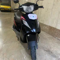 ویگو مدل ۹۸ بسیار سالم کم کار مشابه نو