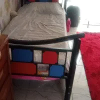 کمدوویترین دخترانه فرش دوعددتخت یک نفره ومبل|تخت و سرویس خواب|اصفهان, جلالیه|دیوار