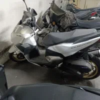 هندا کلیک 160 مدل1404 تمیز