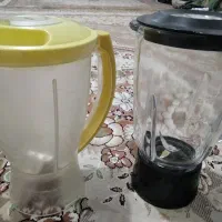 دوتا پارچ آبمیوه گیری