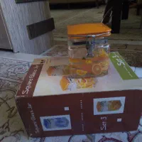 تعدادی ظرف|ظروف سرو و پذیرایی|شهرکرد, |دیوار