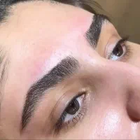 اصلاح و قرینه سازی ابرو تخصصی