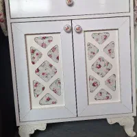 میز اتو و میز چرخ خیاطی