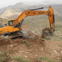 نیازمند راننده بیل که پایه یک هم داشته باشه