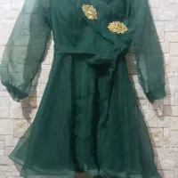 لباس مجلسی درحدنو سایز ۴۰ تا ۴۴ هم میخوره