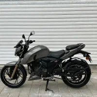 آپاچی 200