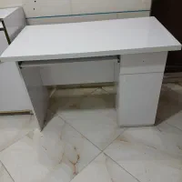 میز کامپیوتر