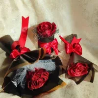 مینی باکس و دسته گل و جاکلیدی