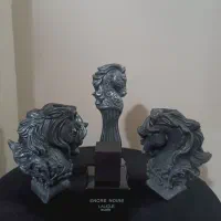 دکوری و مجسمه