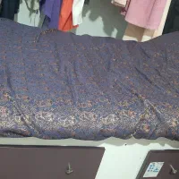 تخت تک نفره با یه پاتختی