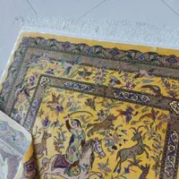قالیچه تمام ابریشم قم طرح شکارگاه مارکدار|فرش|مشهد, امام رضا (ع)|دیوار
